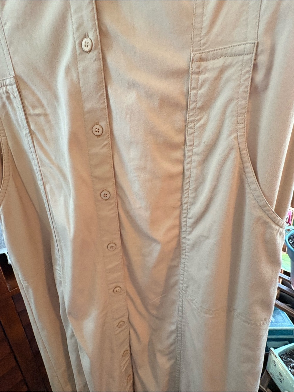 LOFT Sleeveless Shirt Dress in Light Beige. Ladies size 10. Timeless - Picture 4 of 9